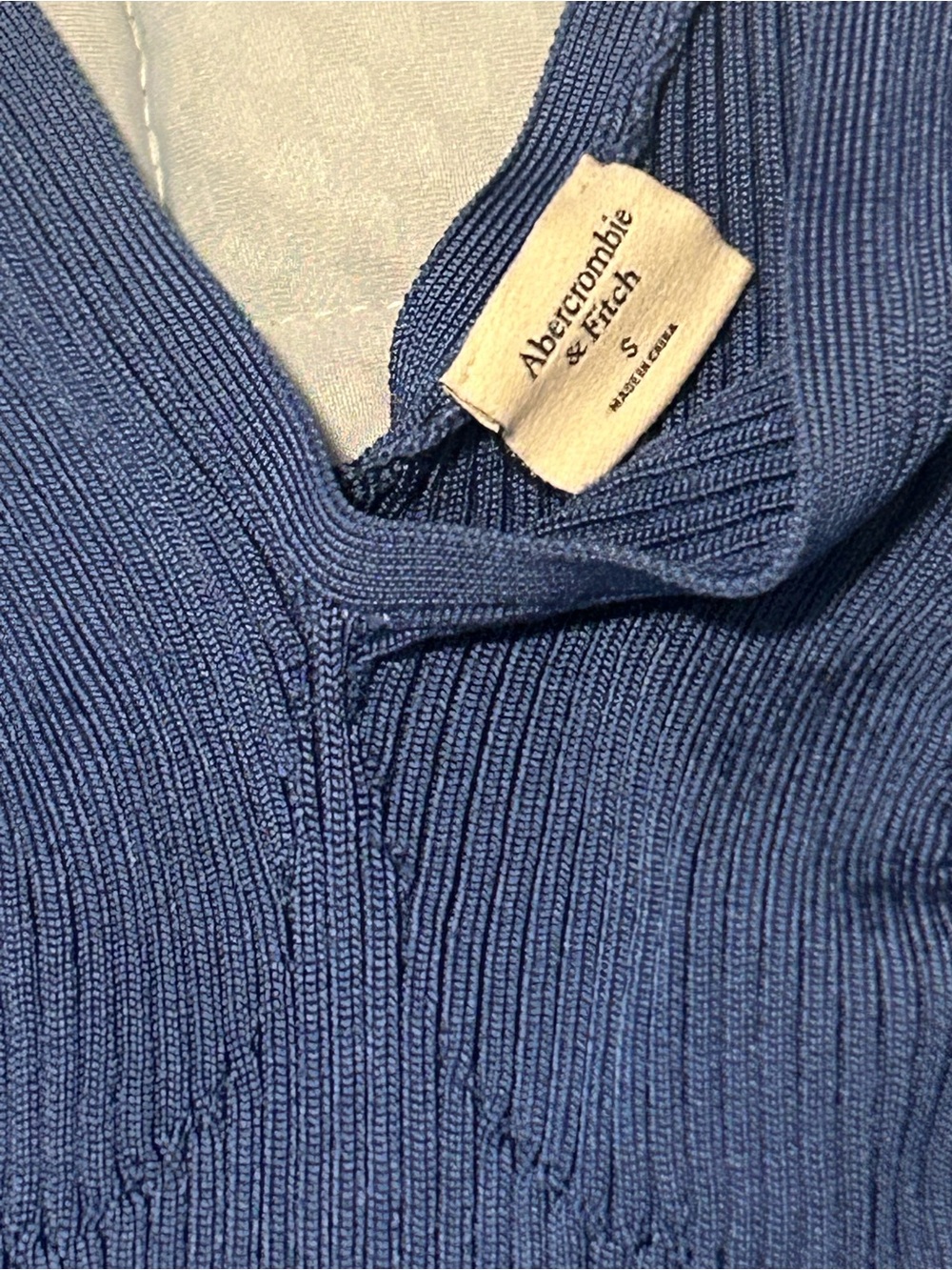 A&F Ribbed V-Neck Tank Top - Picture 2 of 2